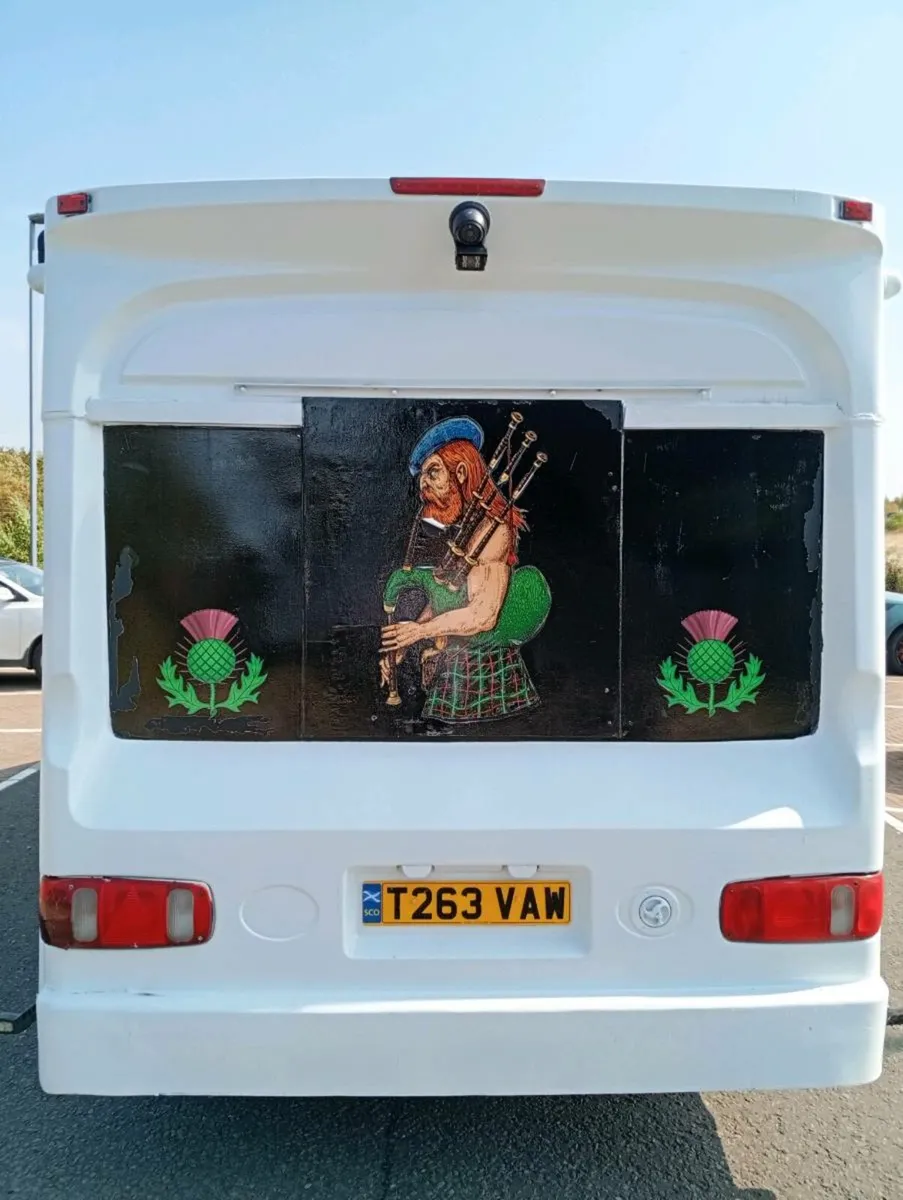 Campervan - Image 3