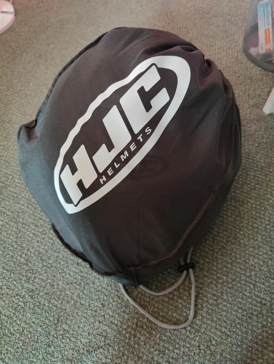 HJC i71 Pearl White Motorcycle Helmet - Like New - Image 4