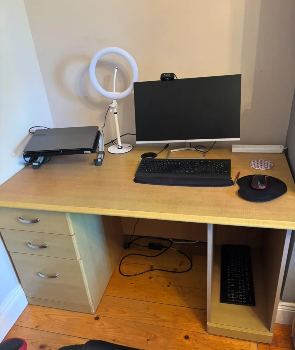 Office Desk