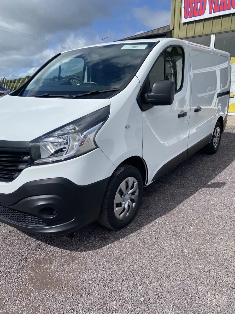 2019 Renault Trafic SL27 ENERGY DCI 95 - Image 3