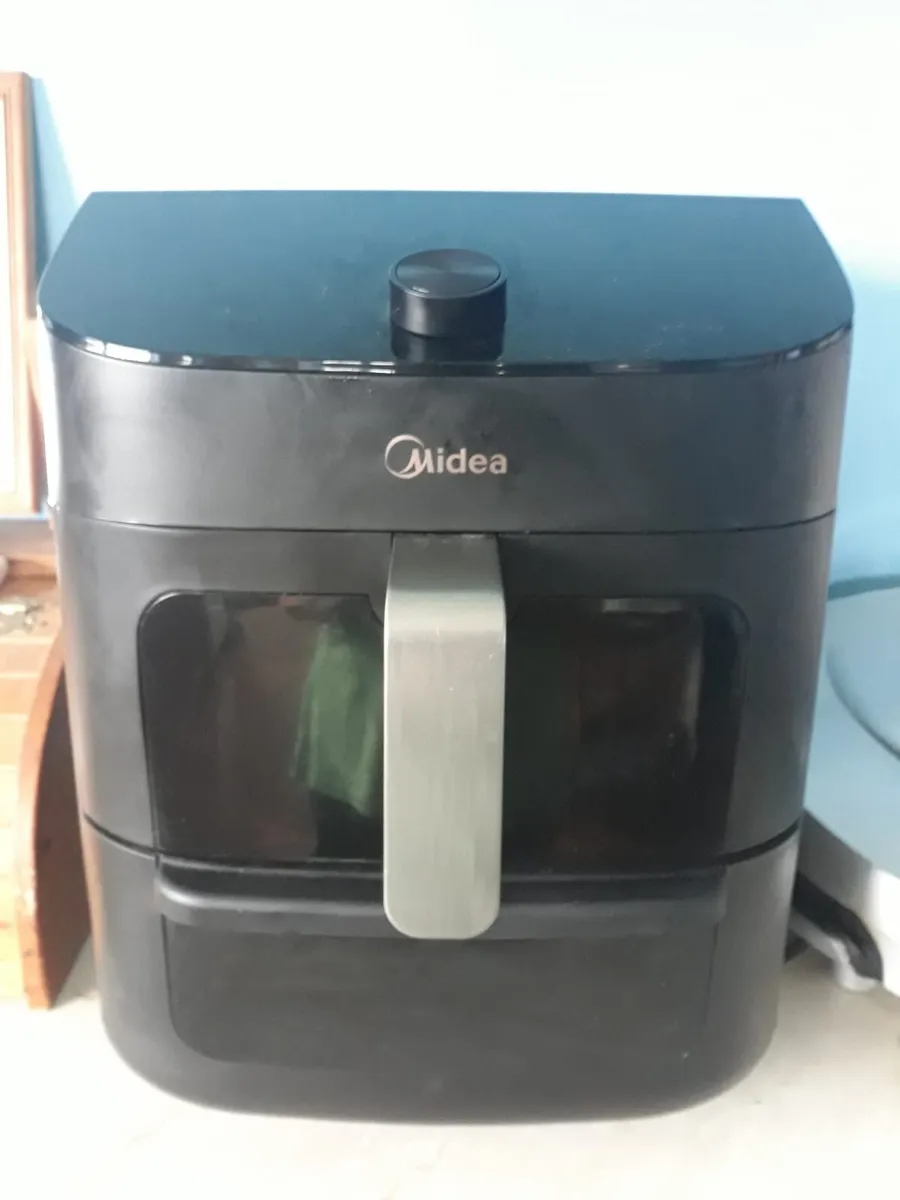Midea Two-Zone Airfryer - Image 1