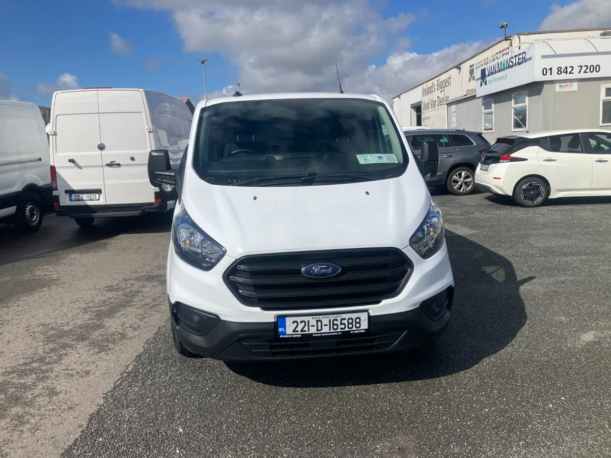 Ford Transit Custom 2022 - Image 2