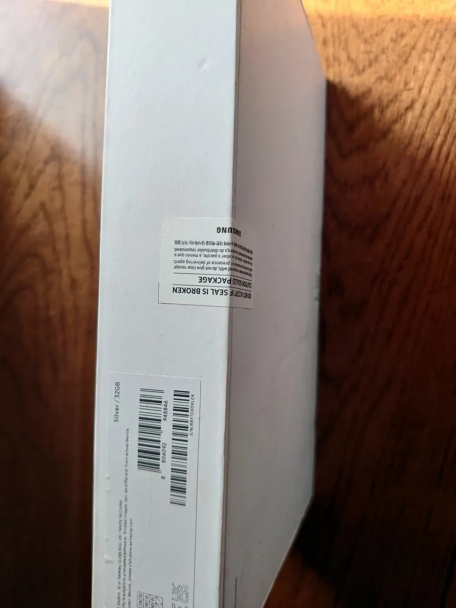 Samsung Tablet - Image 1