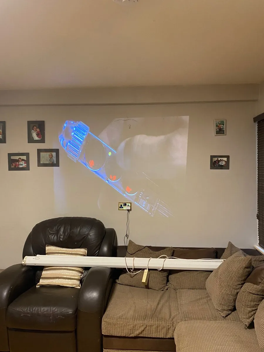 Projector - Image 4