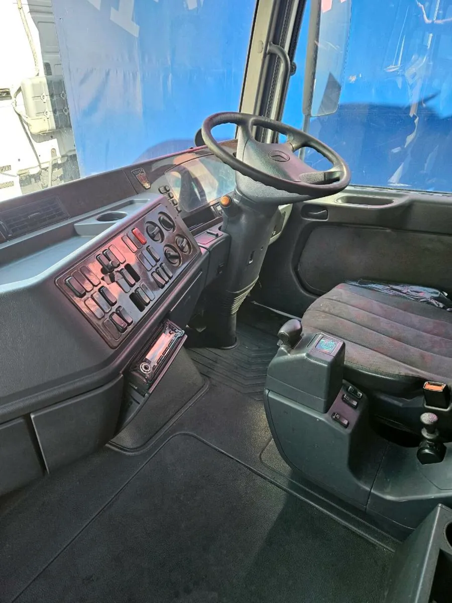 Mercedes  Actros Truck Export - Image 2