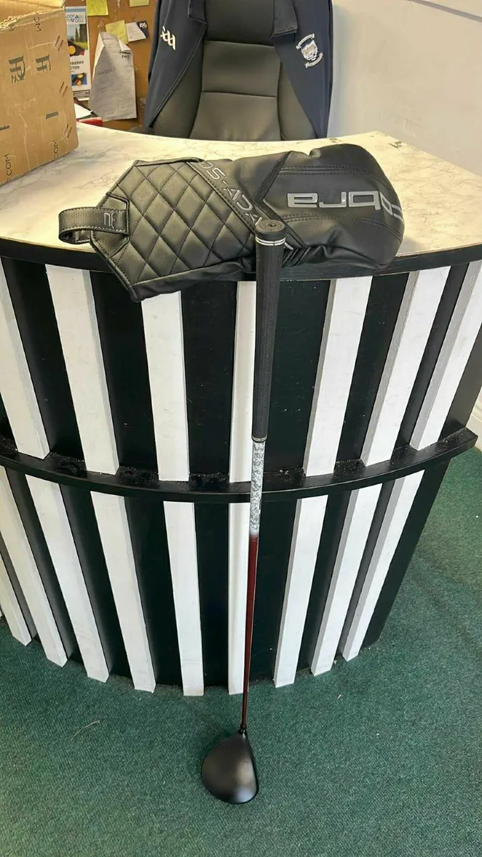 Cobra DS Adapt Max D 12 Degree NEW €599 Now €375 - Image 4
