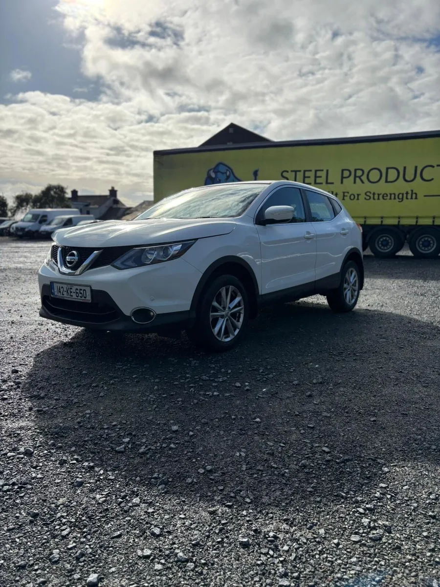 2014 Nissan Qashqai - Image 2