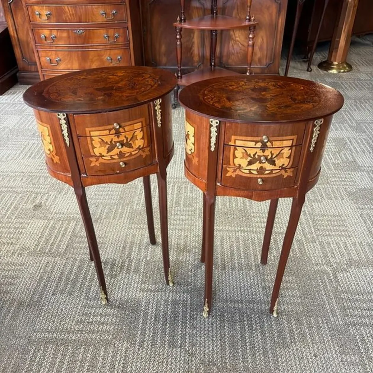 A pair of Vintage Louis XV French ormolu mounted i - Image 1
