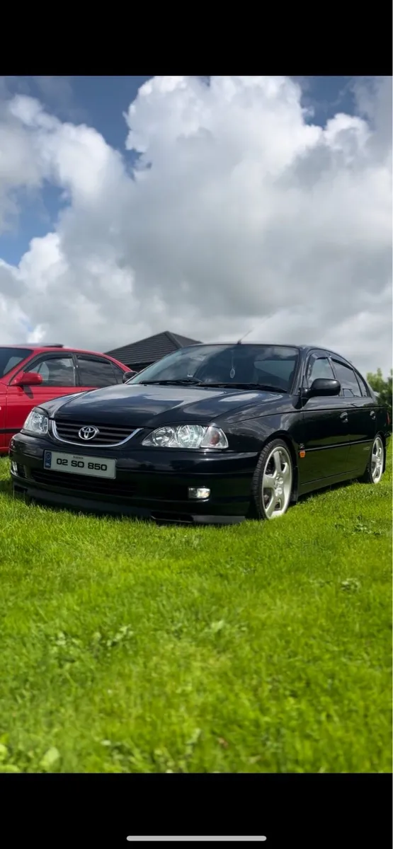 02 Toyota Avensis 2.0 D4D - Image 2