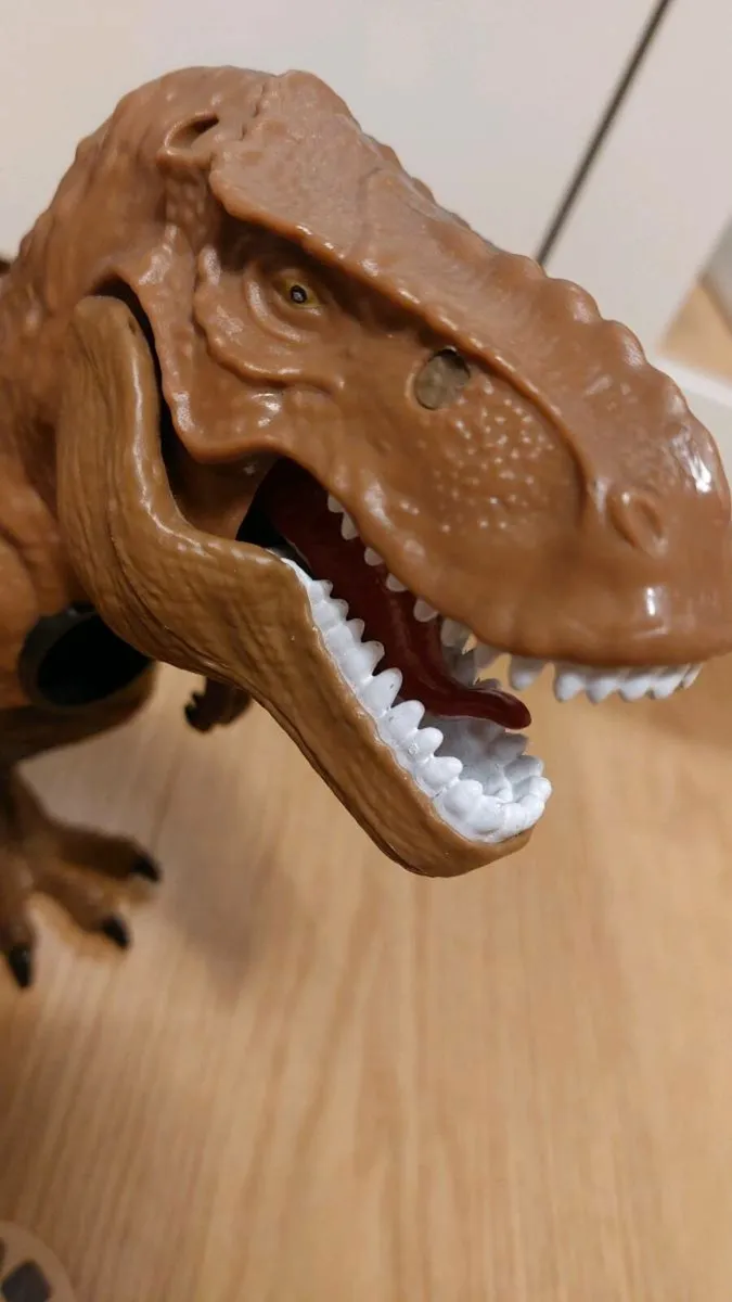 T-Rex Dinosaurs - Image 3