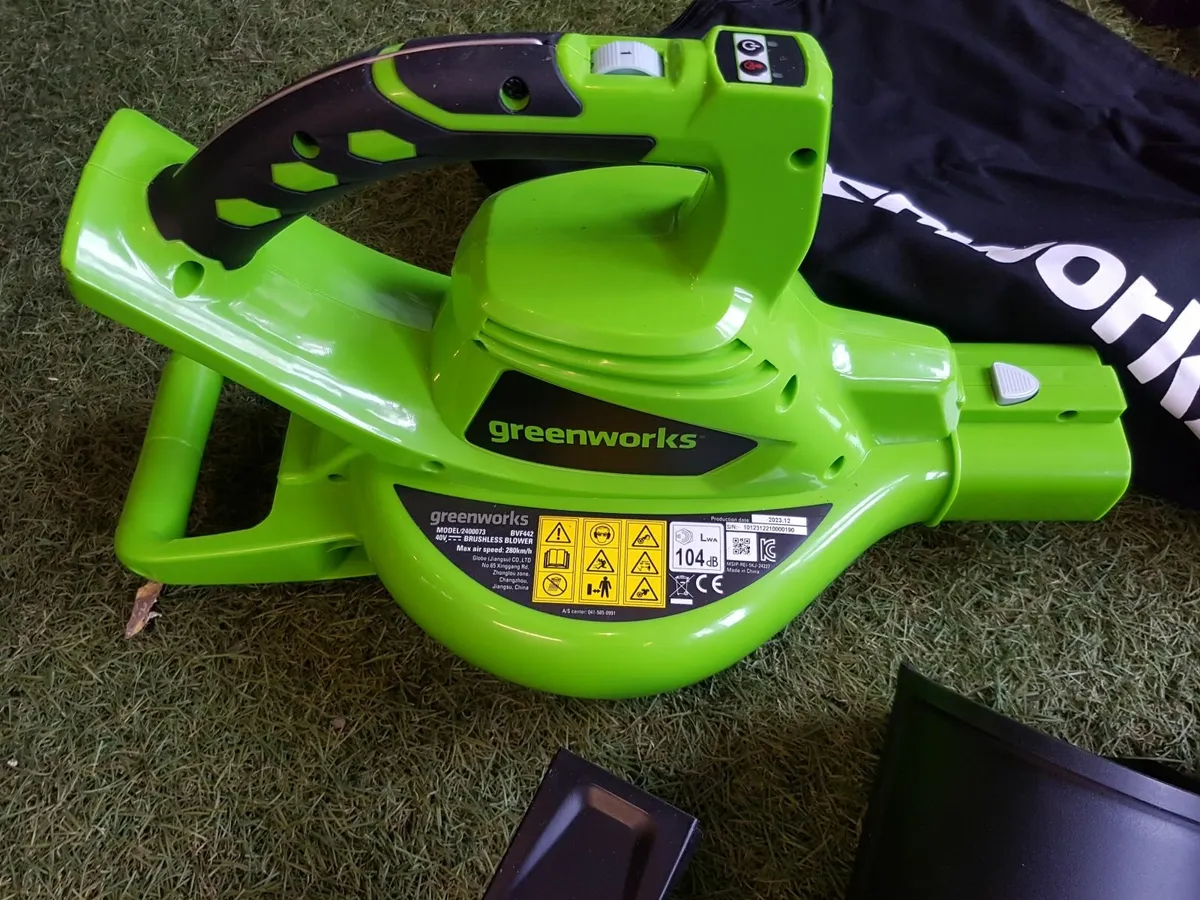 GREENWOODS BATTERY BLOWER VACUUM KIT - FOR SALE - Image 3