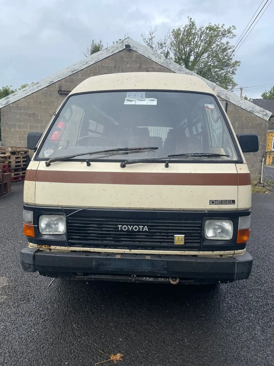 1988 Toyota Hiace High roof - Image 1