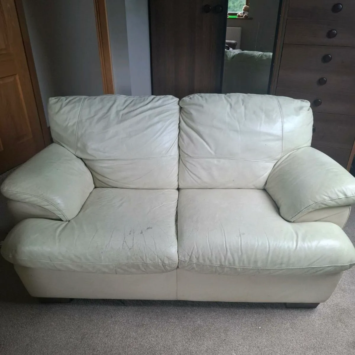 FREE    3 seater & 2 seater sofa - Image 3