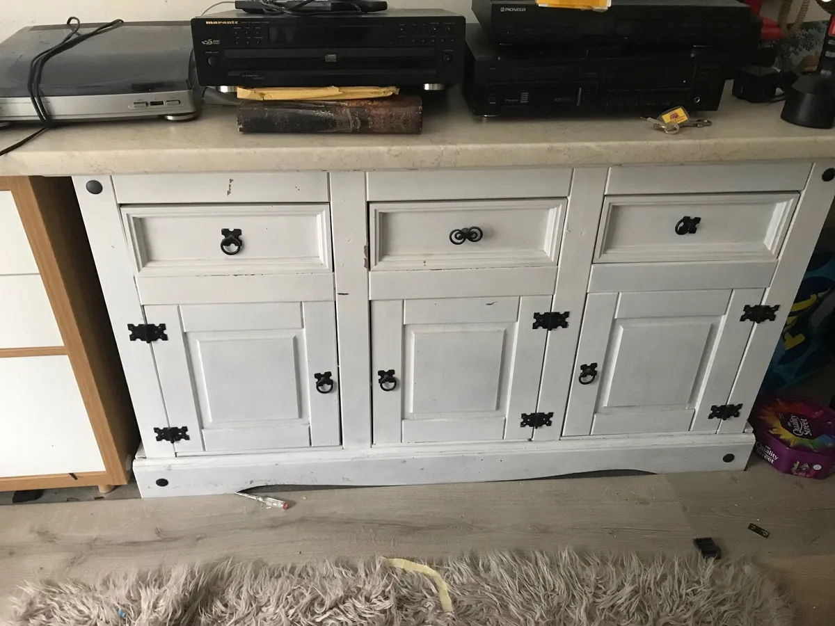 Furniture unit