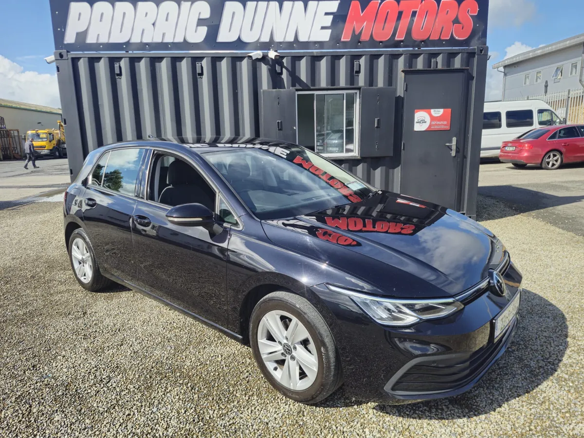 221 Volkswagen Golf 2.0TDi - Image 2