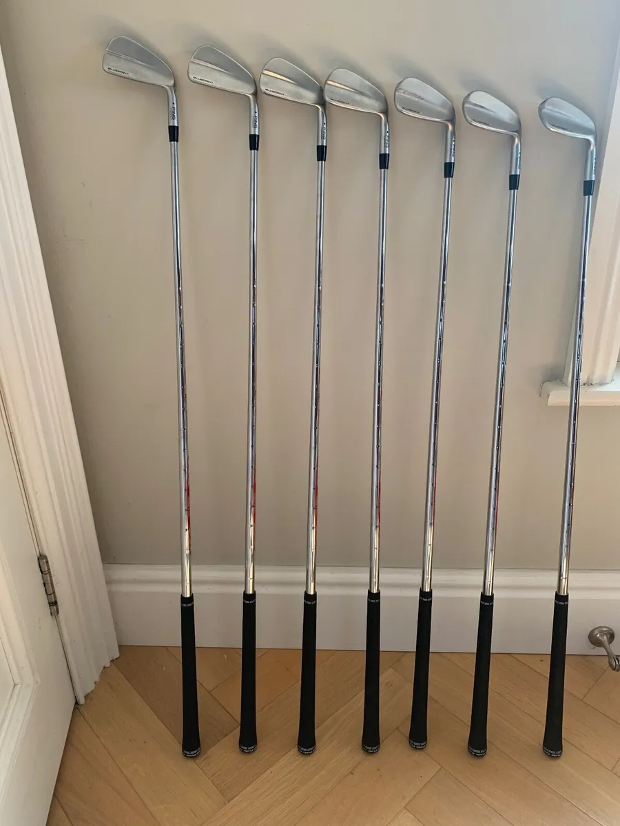 Golf Clubs - Image 1