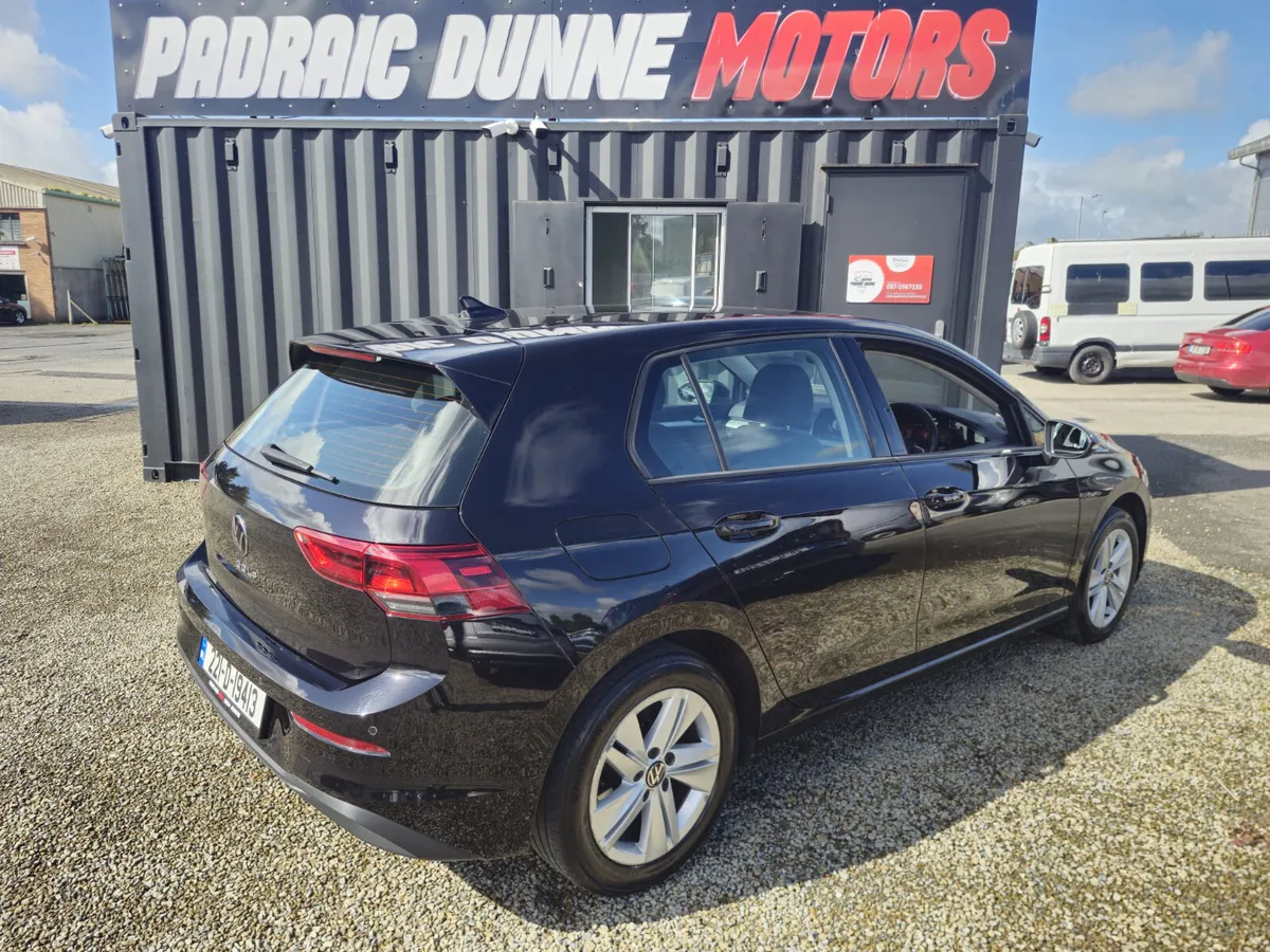 221 Volkswagen Golf 2.0TDi - Image 4