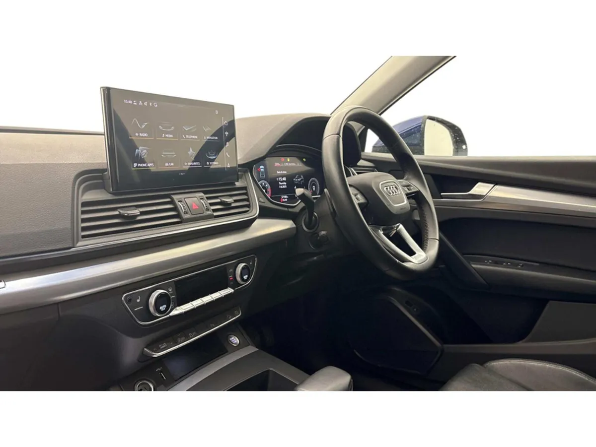 Audi Q5 SPORT 40 TDI MHEV QUATTRO SPORTBACK - Image 3