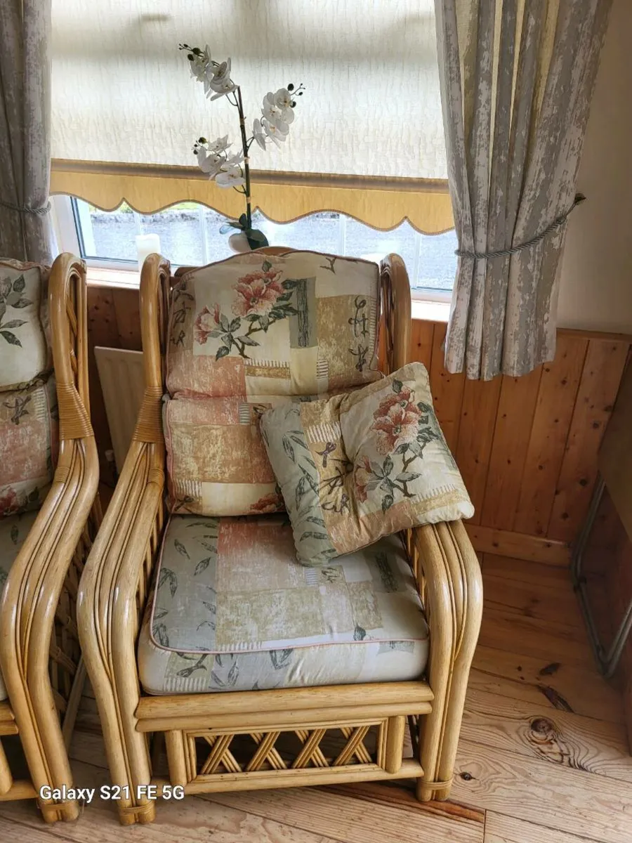 Conservatory Furniture - Image 4