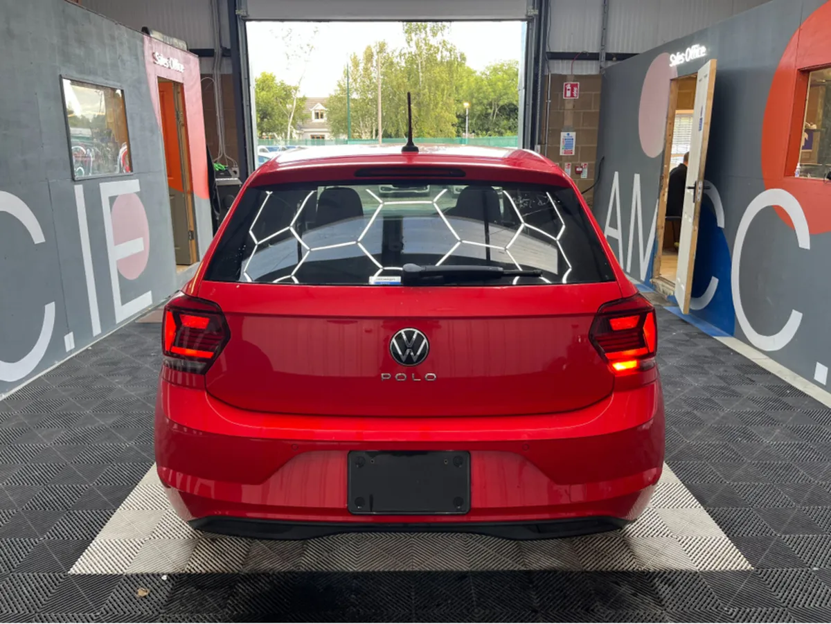 Volkswagen Polo 1.0 TSI COMFORT LINE  / 13k KMs / - Image 4