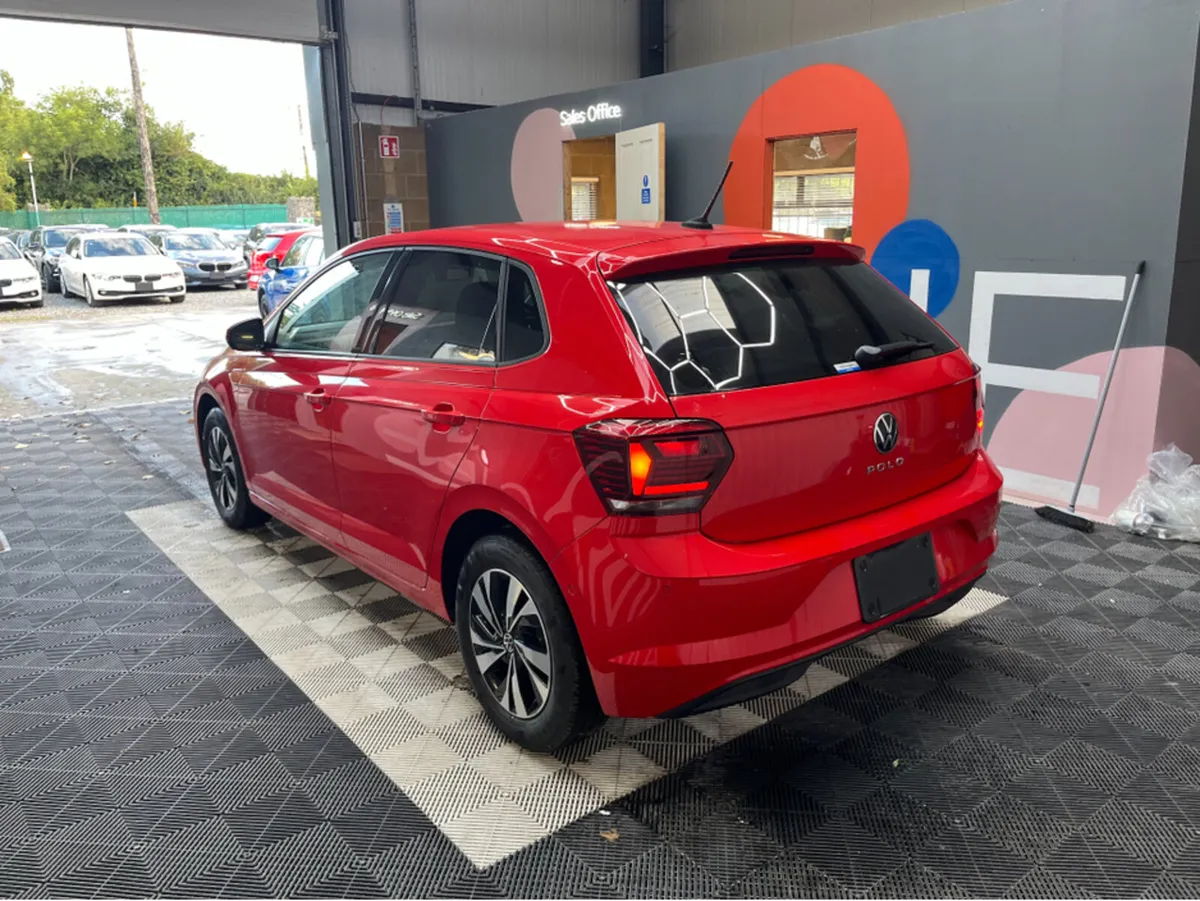 Volkswagen Polo 1.0 TSI  COMFORT LINE / 31k KMs  / - Image 4