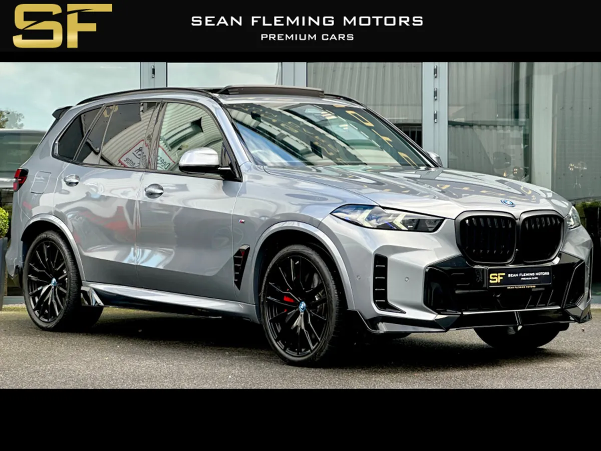 BMW X5 ++HIGH SPEC++ XDRIVE50E M SPORT AUTO - Image 1