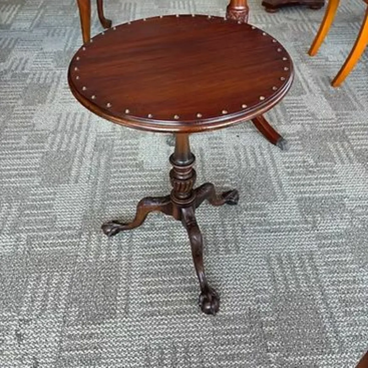 Beautiful mahogany studded edge tripod wine side t