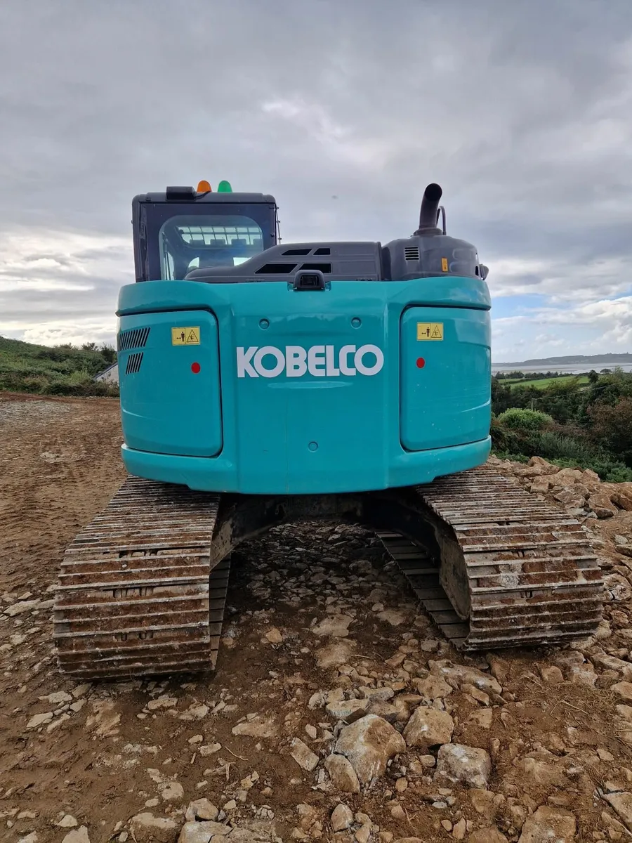 excavator - Image 3