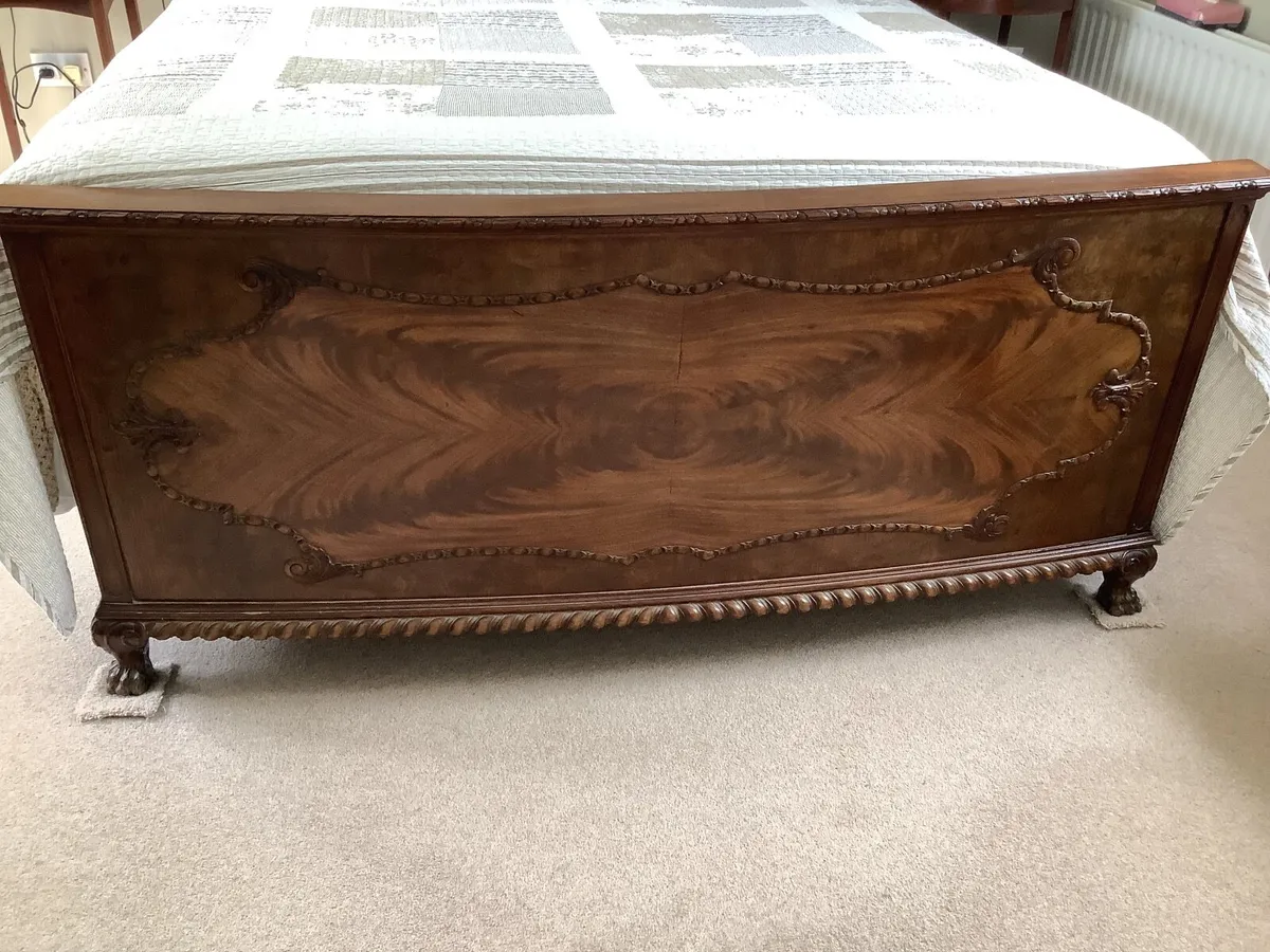 Antique 5” Mahogany bed - Image 3