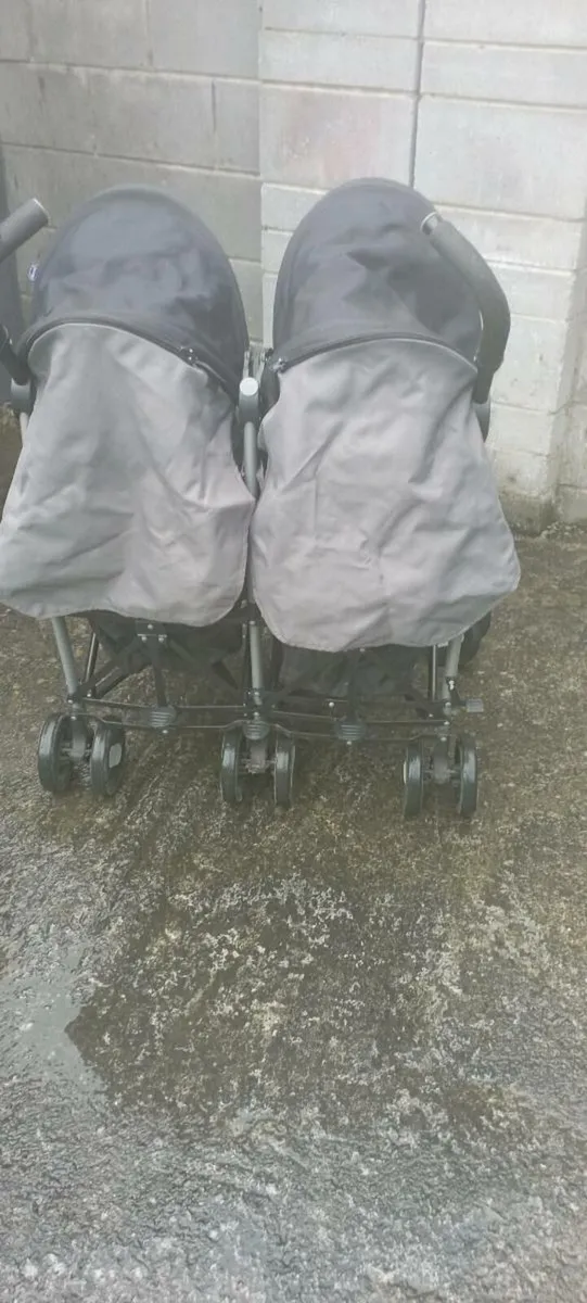 Chicco echo double buggy stroller - Image 3