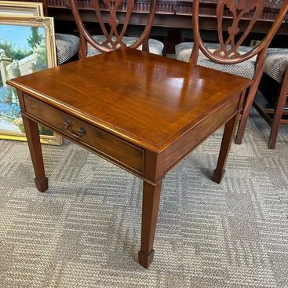 Beautiful mahogany coffee table & drawer