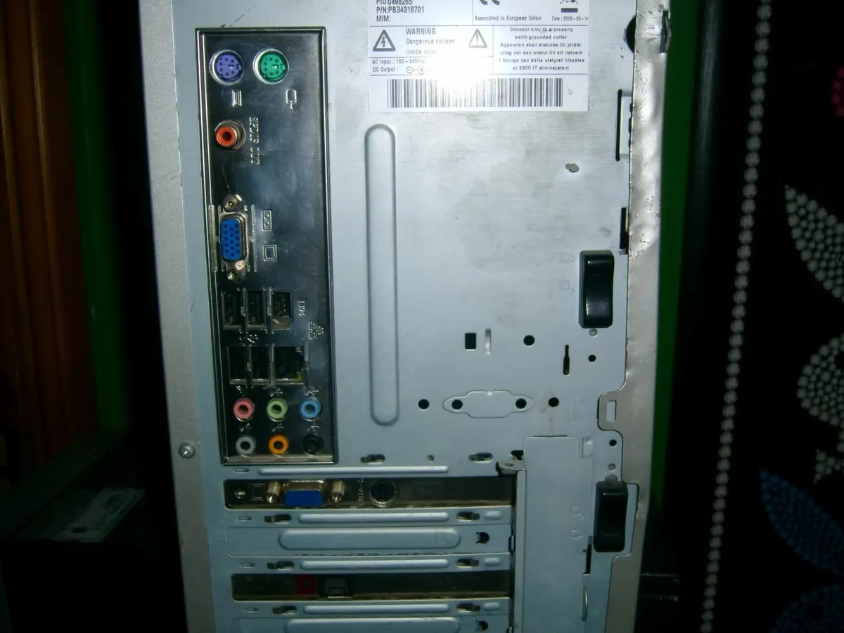 Packard Bell computer - Image 3