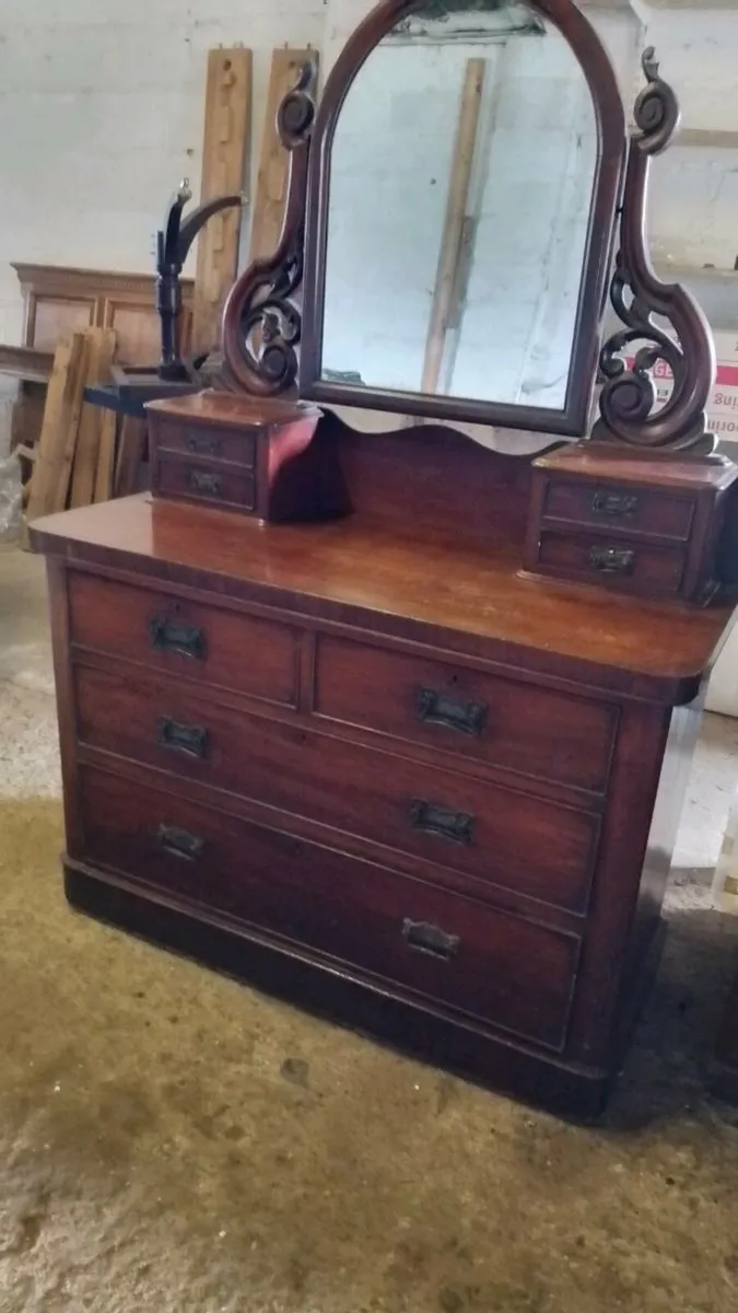 Antique dresser. - Image 1