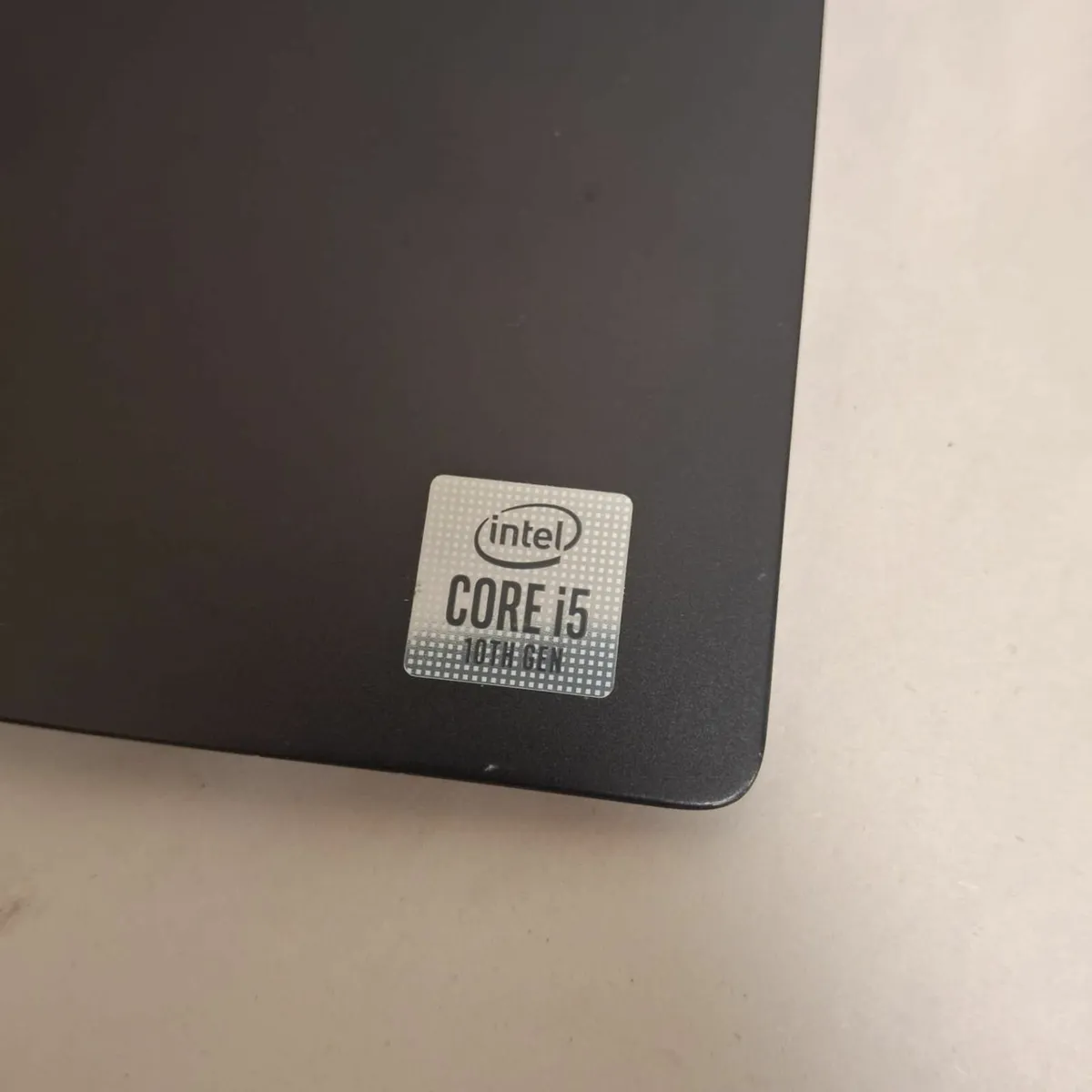 Dell Vostro 14 5401 Laptop | i5 10th Gen | 16GB - Image 2