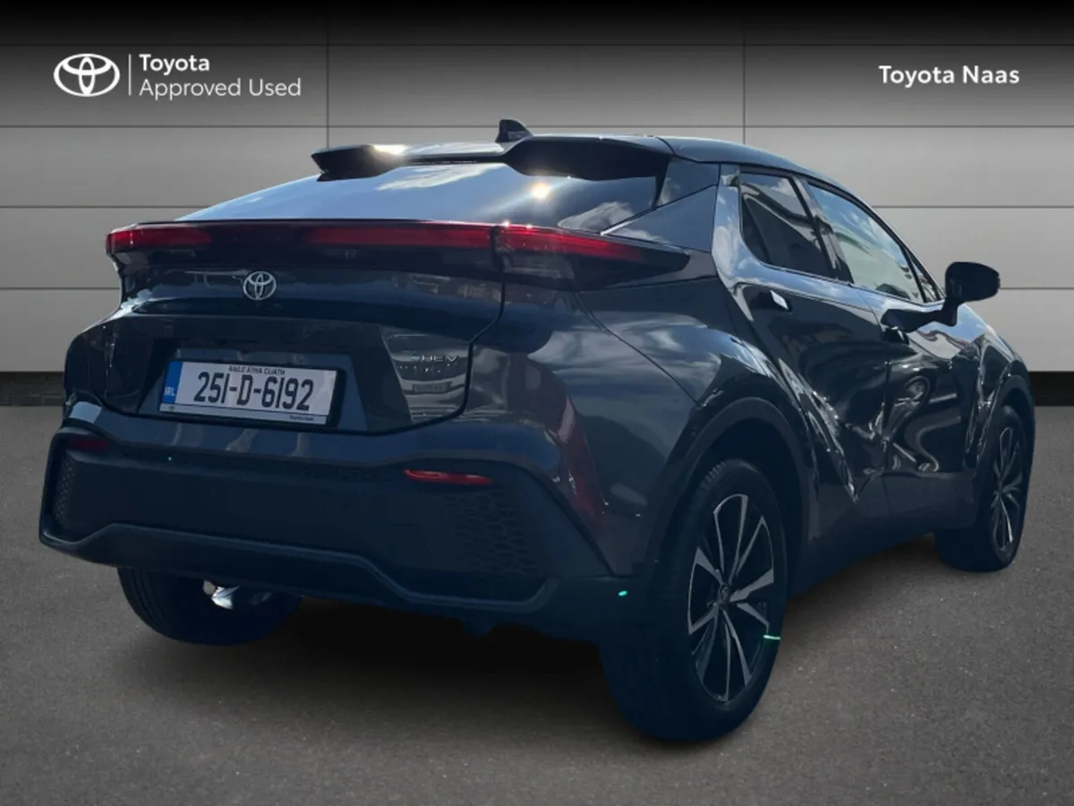 Toyota C-HR C-HR HYBRID SPORT - Image 2