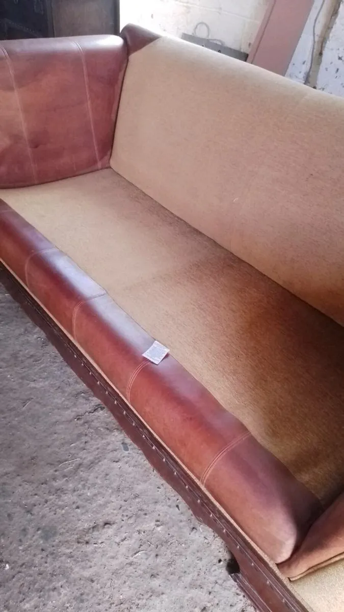 Sofa - Image 4