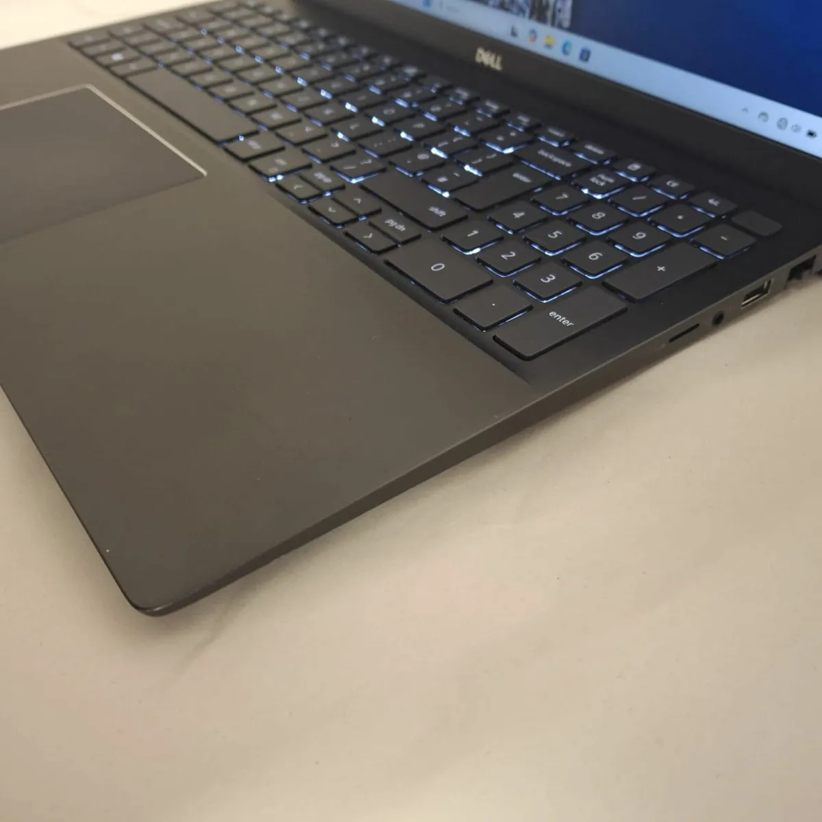 Dell Vostro 14 5401 Laptop | i5 10th Gen | 16GB - Image 3