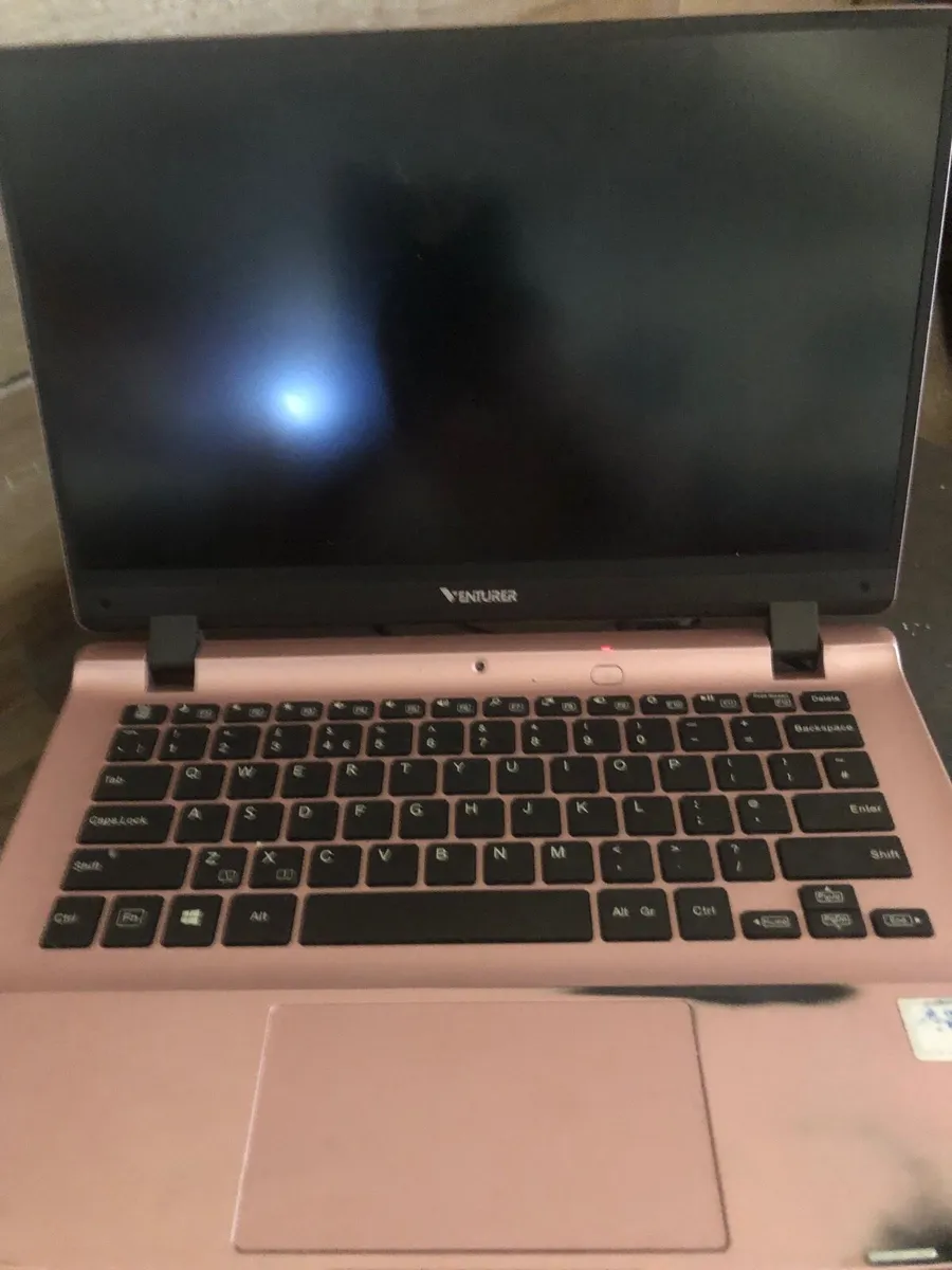 Venturer laptop - Image 1