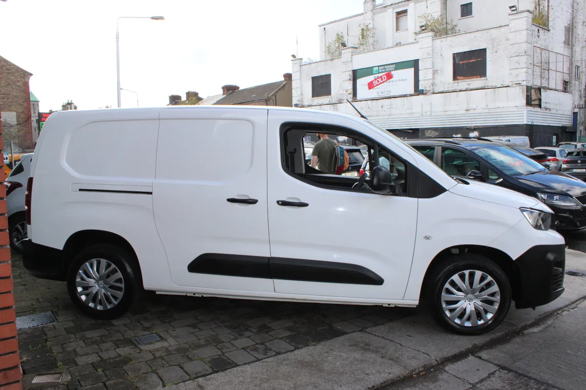 Peugeot Partner 1.5 HDI PROF PLUS 2020 *3 SEAT* - Image 3