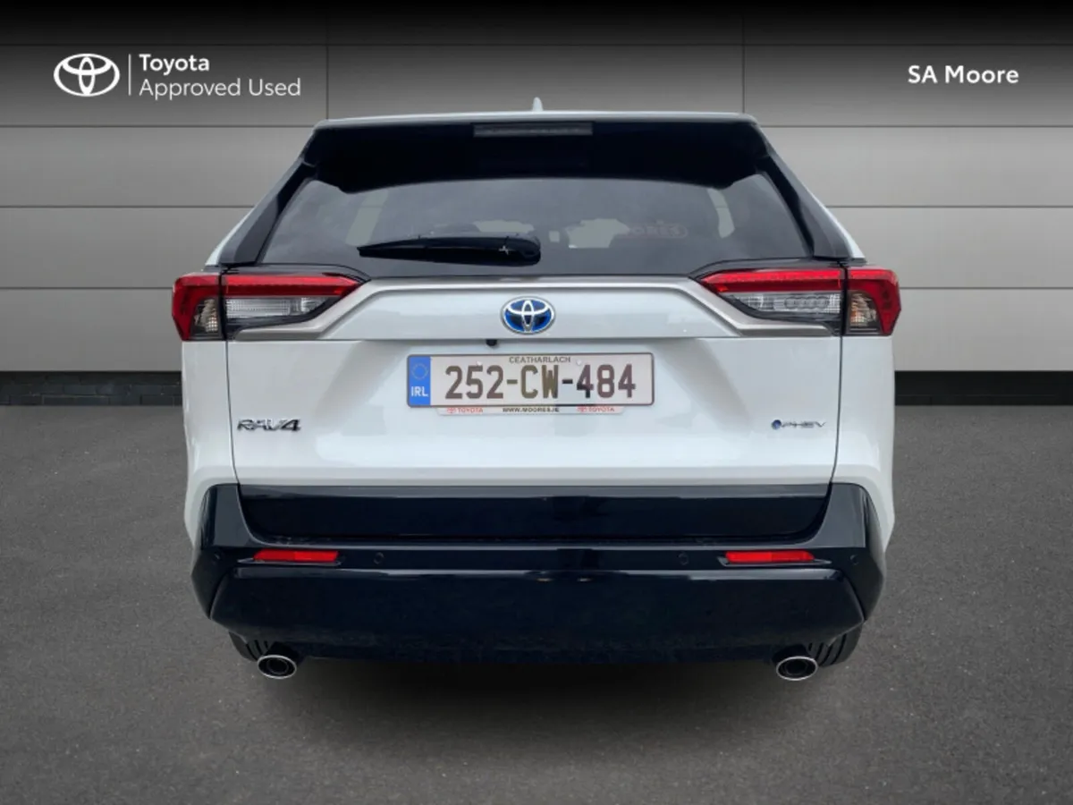 Toyota RAV4 PHEV SOL - PLUG IN - Image 4