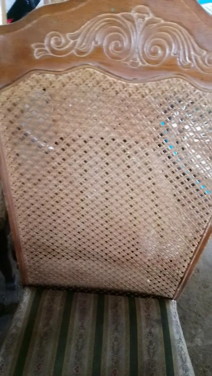 Retro Wicker back chair - Image 2