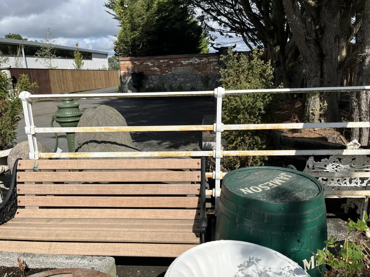Phoenix Park Railing Uprights - Image 1