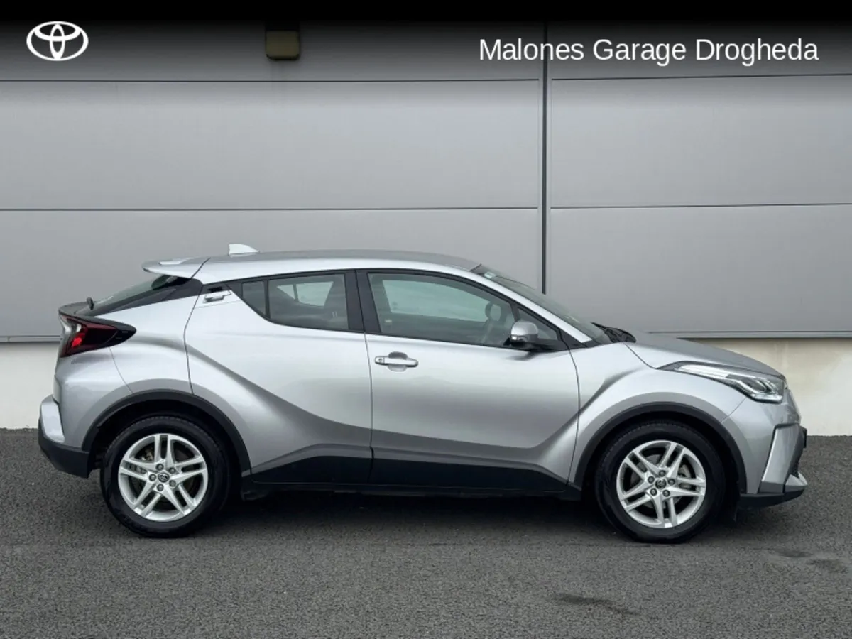 Toyota C-HR 1.8 Hybrid Luna Call Now 041 980 2420 - Image 3