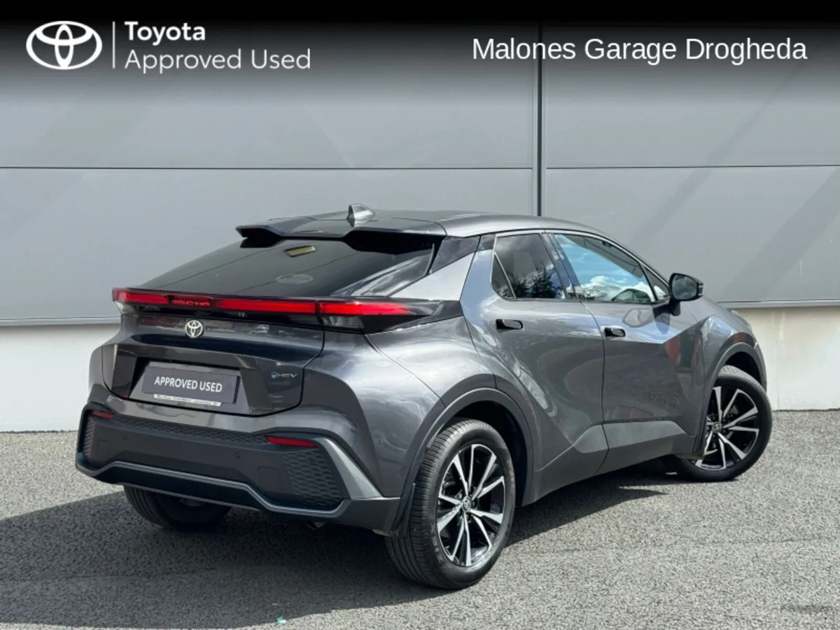 Toyota C-HR 1.8 Hybrid Sport *2 Free Service / New - Image 2