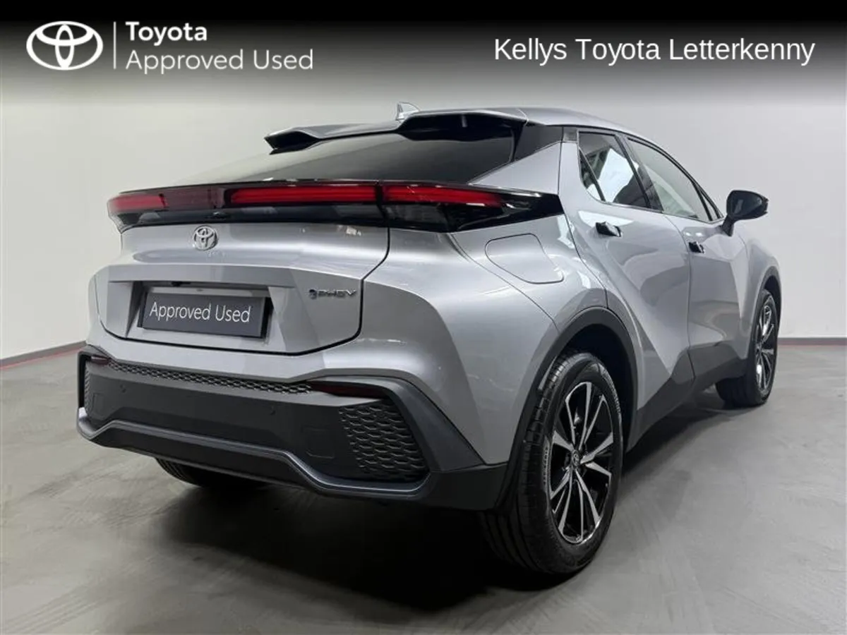 Toyota C-HR C-HR PHEV SPORT #215 - Image 2