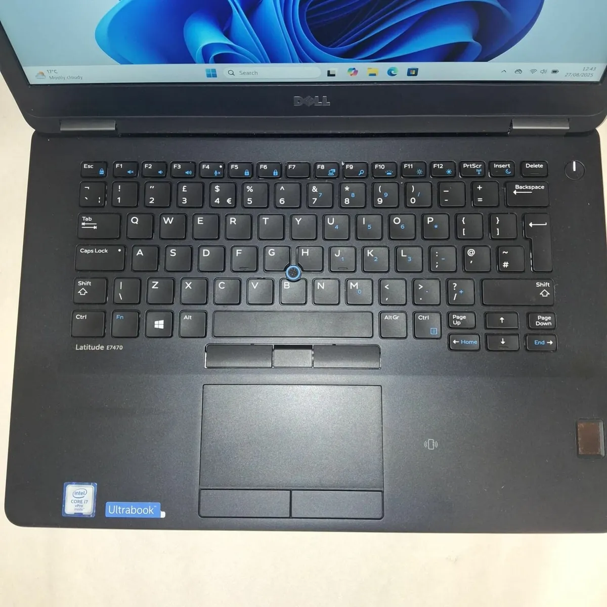 Dell Latitude E7470 Laptop | i7 6th Gen | 16GB RAM - Image 1