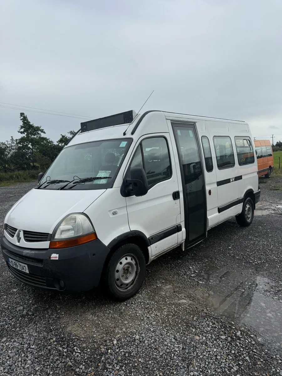 Renault Master - Image 2