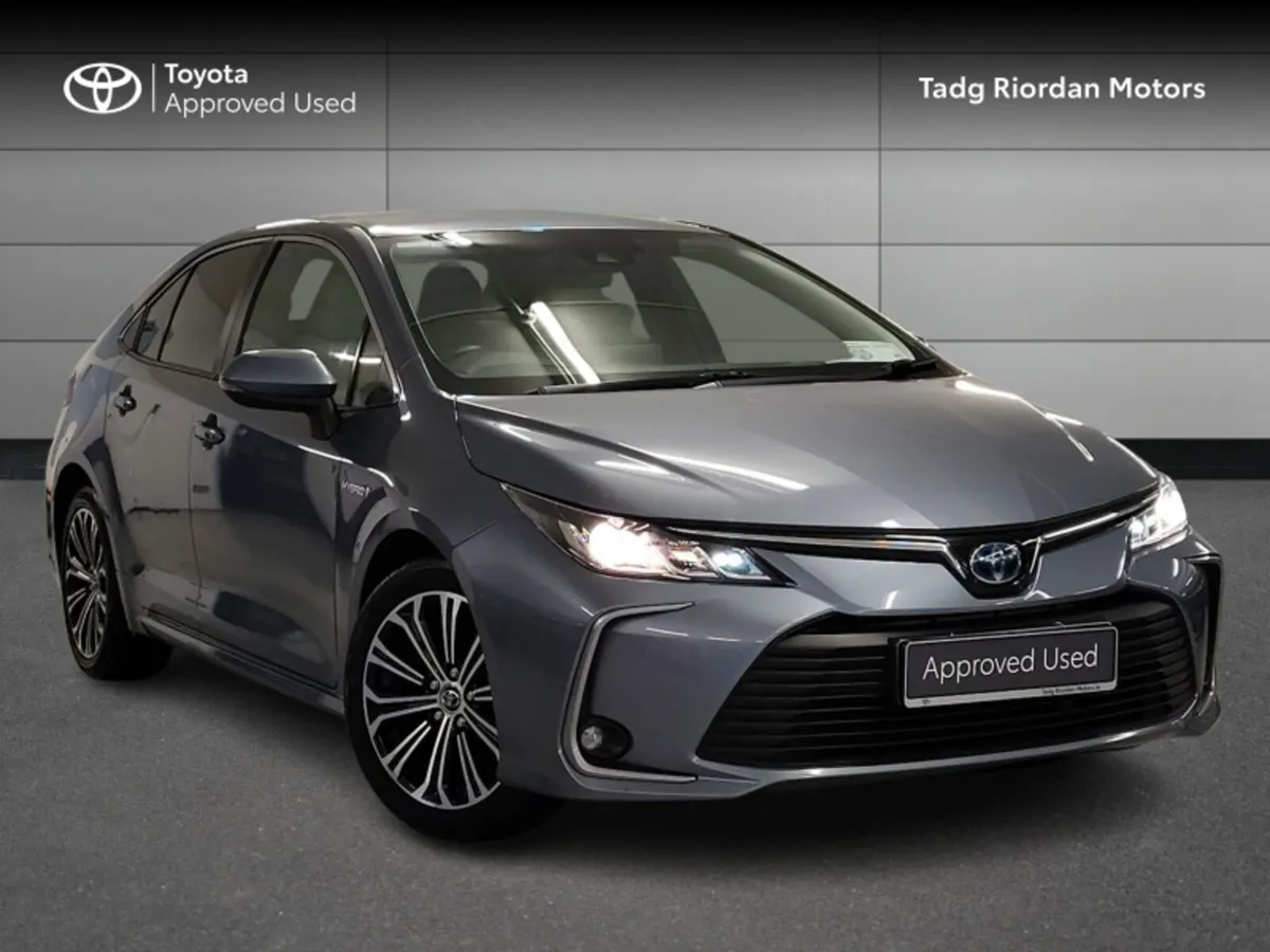 Toyota Corolla HYB LUNA SPORT SA - Image 1