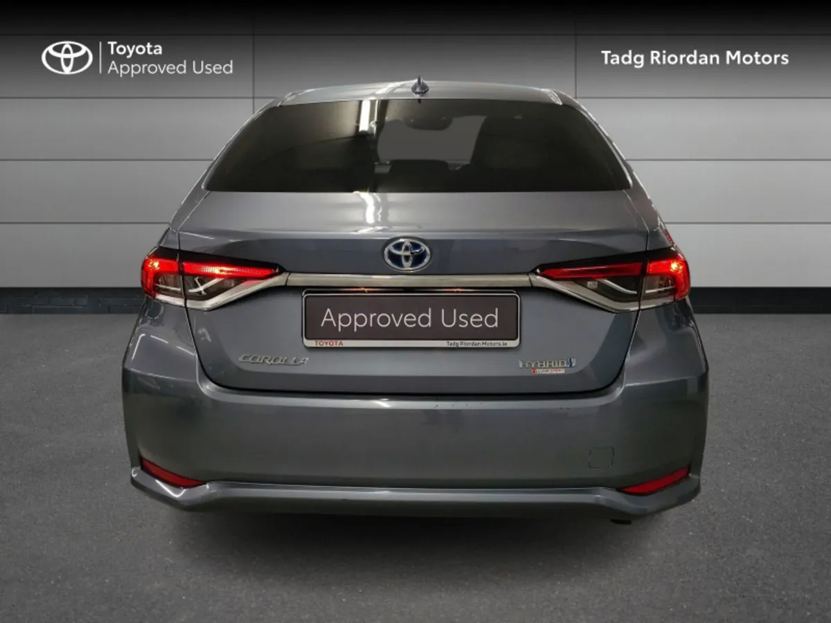 Toyota Corolla HYB LUNA SPORT SA - Image 4