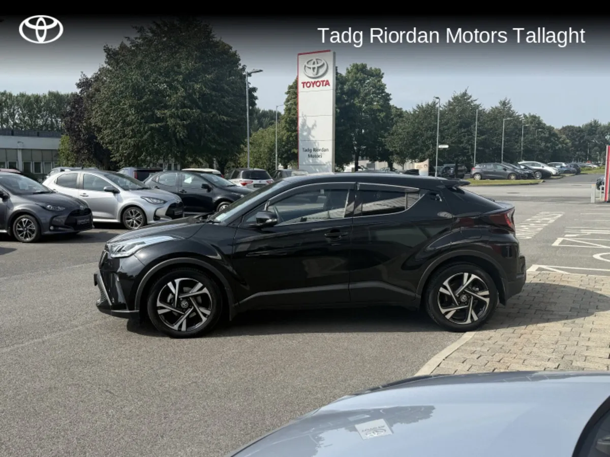 Toyota C-HR HYBRID SPORT 4DR AUTO - Image 4